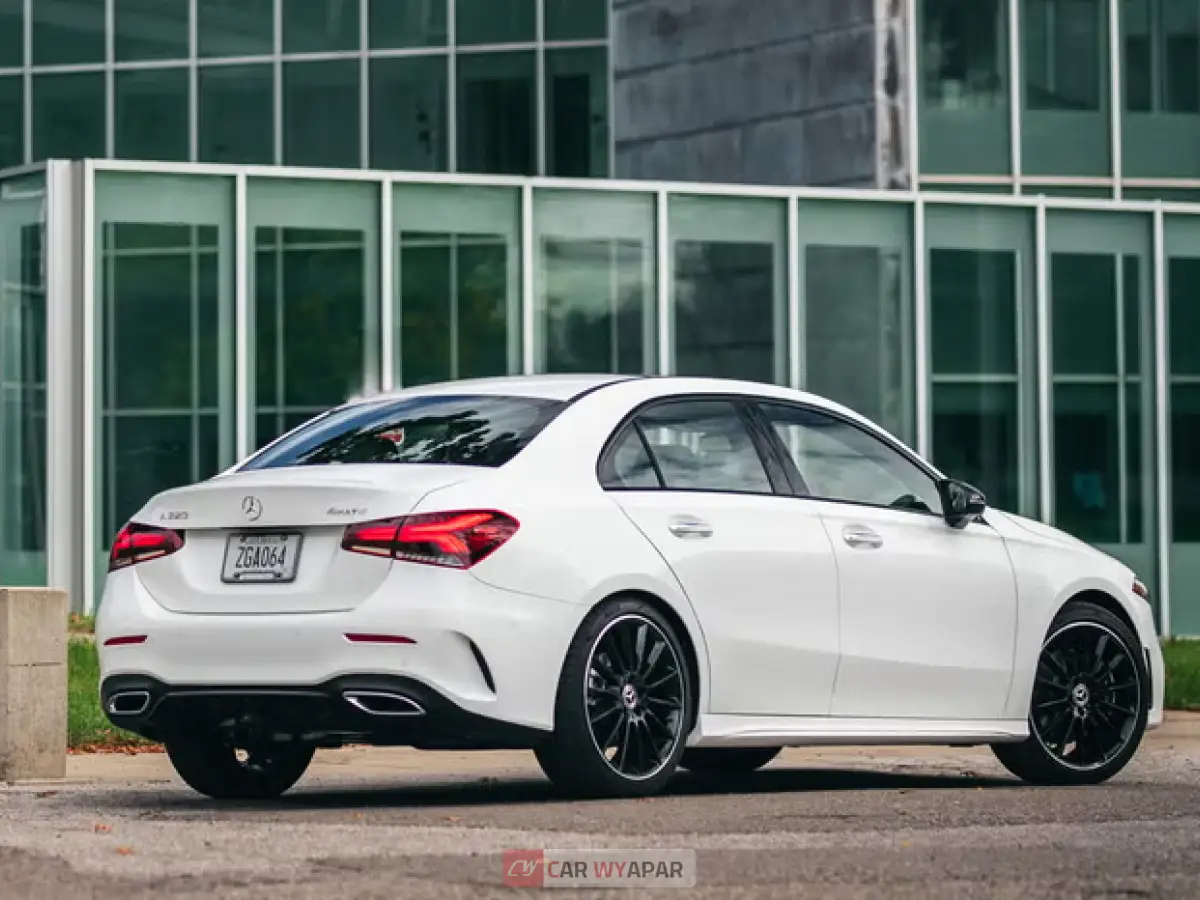 Mercedes-Benz A-Class Limousine